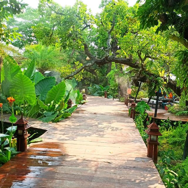 สวนปลายตะวัน  