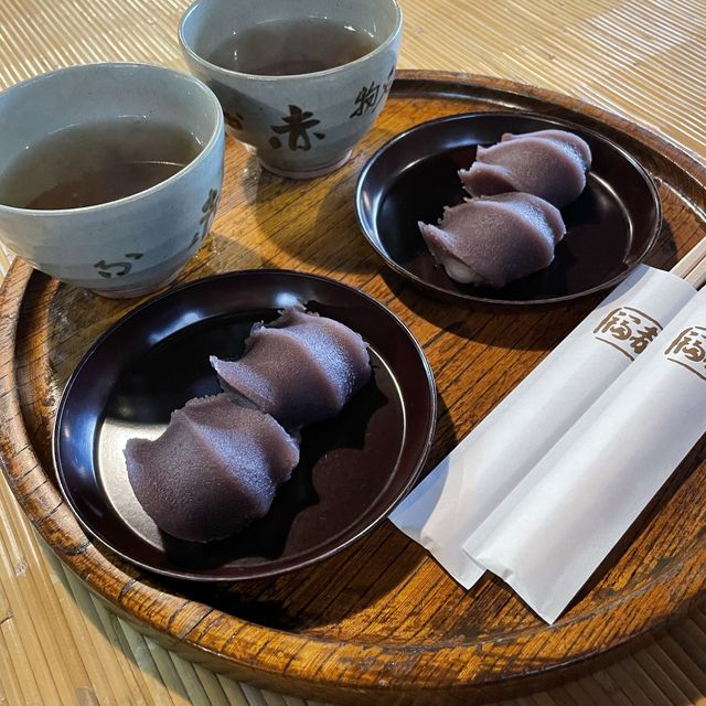 三重県にある赤福 本店にやってきた🙋‍♀️🙋‍♂️