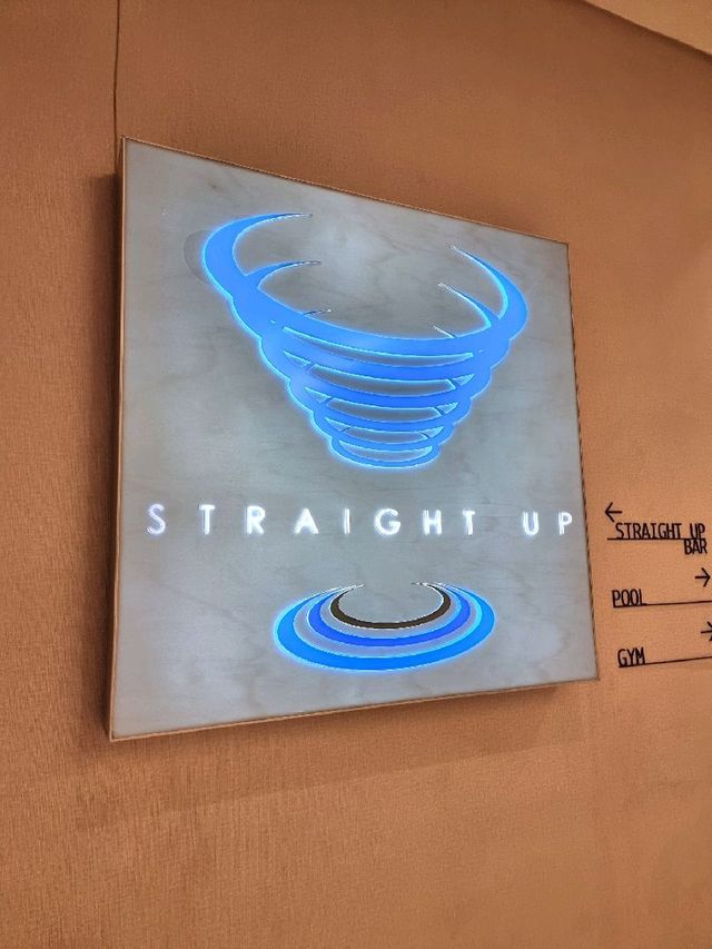 Straight Up Bar