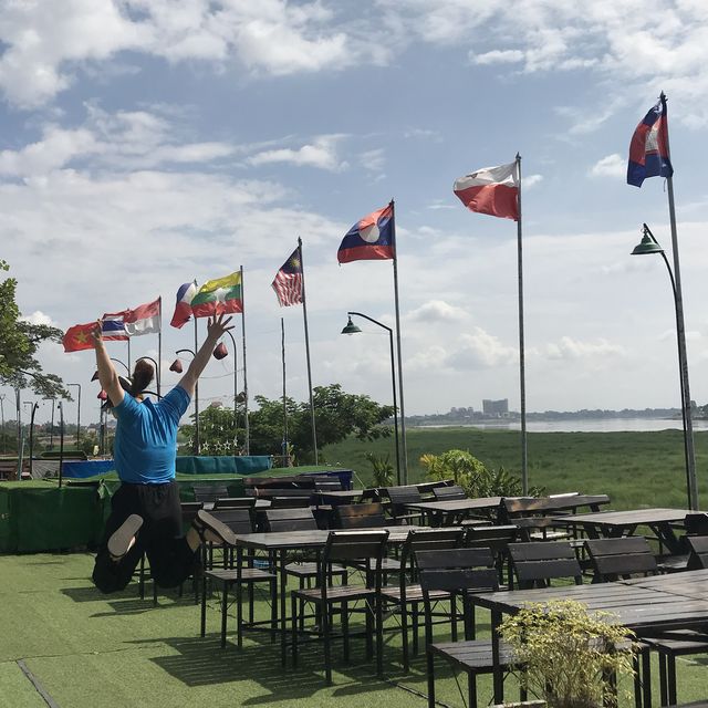 메콩강(Mekong River) 🏞 라오스와 태국 사이의 강