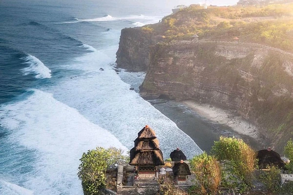 Uluwatu Temple - Pura Luhur Uluwatu - Bali Attractions Luna de miel en bali, Ind