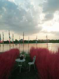 Banyakad cafe  คาเฟ่ติดแม่น้ำปิงวิวพระอาทิตย์ตก