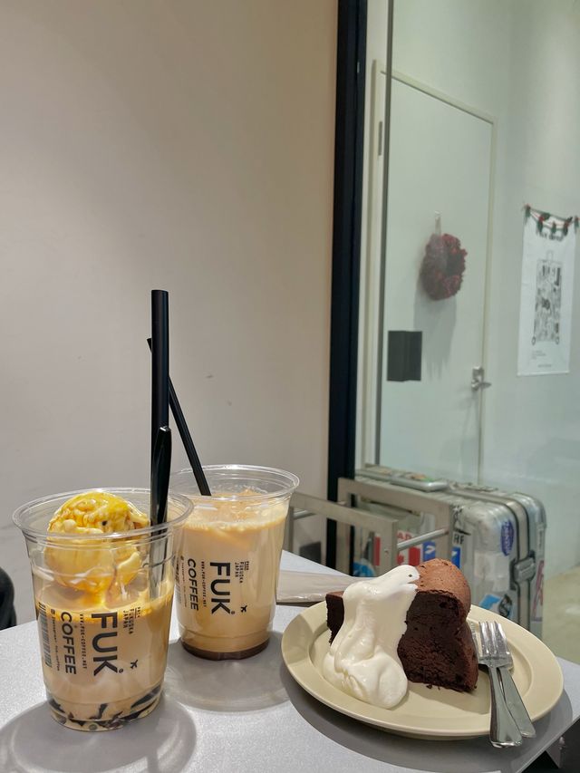 후쿠오카 대표 감성카페 “Fuk Coffee”✈️