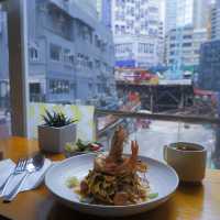 中環樓上家居Cafe，招牌虎蝦意粉夠濃郁 