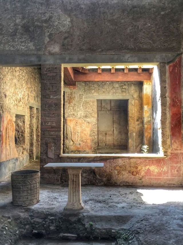 Tragedy meets Beauty - Pompeii 
