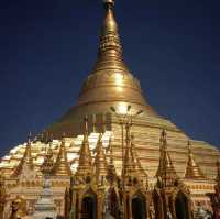 Shwedagon Pagoda - Myanmar 🇲🇲 