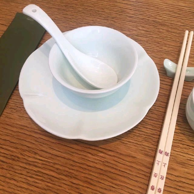 鬧市中🕋的亭院，現代不失古雅