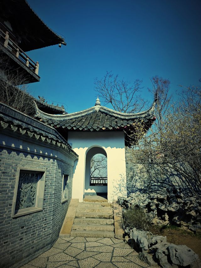 Leisurely visit to Zhenjiang - Beigu Mountain.