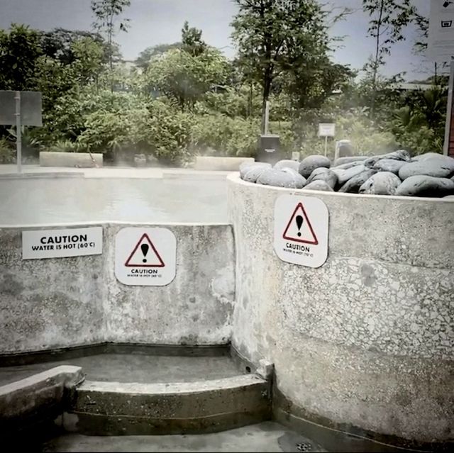 Sembawang Hot Spring Park