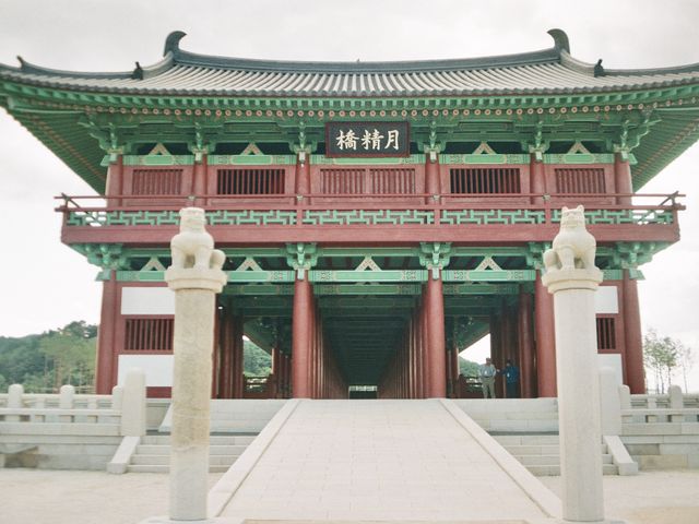 경주여행 필수코스! 월정교의 밝은 모습