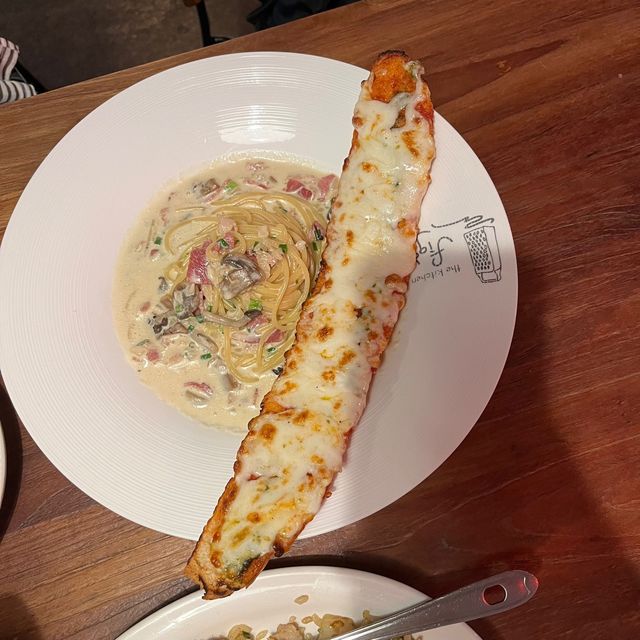 학생들의 지갑을 지켜라!! 전대후문 맛집! 피가로!!