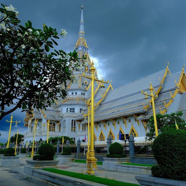 วัดโสธรวรารามวรวิหาร