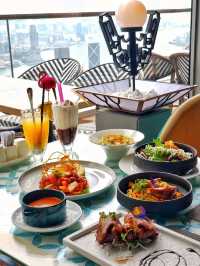 山頂維港靚景食特色懷舊中菜