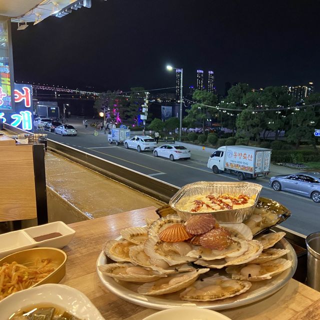 부산 광안리 해수욕장 조개구이 맛집 주인장