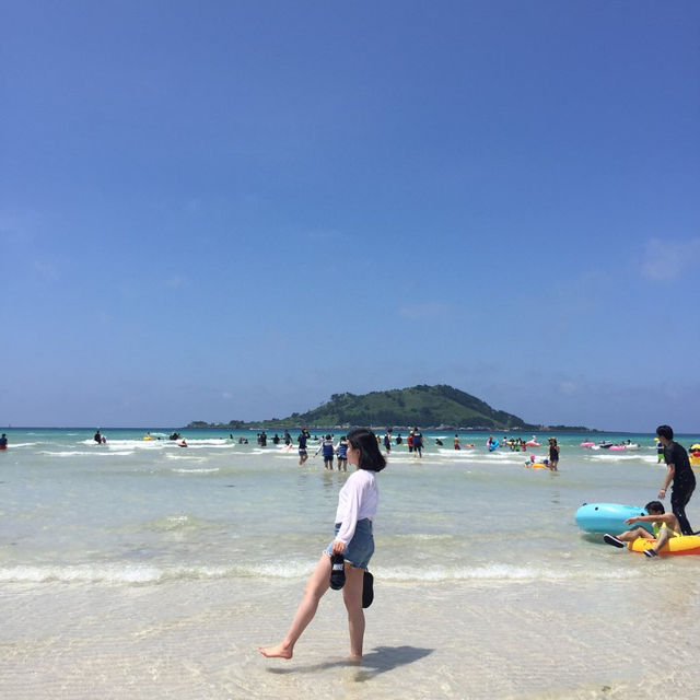 [제주] 에메랄드 빛깔 바다 ‘협재해수욕장’