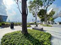 Greenery by the bay