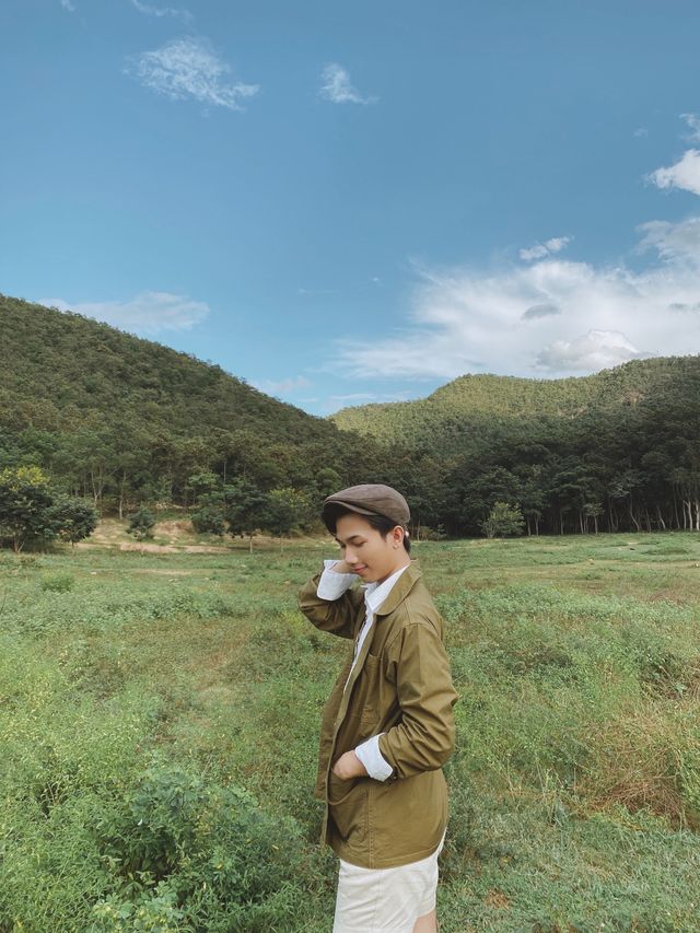 อ่างเก็บน้ำสุดชิค นั่งชิล ถ่ายรูป แนววินเทจ 😎🍃