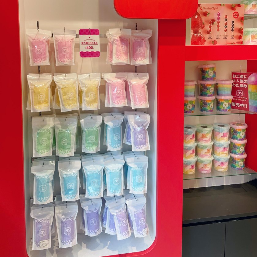 大阪】USJ近くにあるストロベリーフェチ🍓いちご飴専門店🍓 | Trip.com