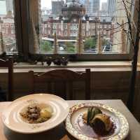 【東京駅】東京駅の絶景とコース料理が楽しめるレストラン♡