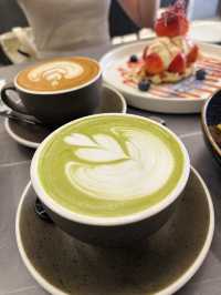 📍朗屏工業風cafe｜下午茶優惠🤩點主食或甜品飲品半價