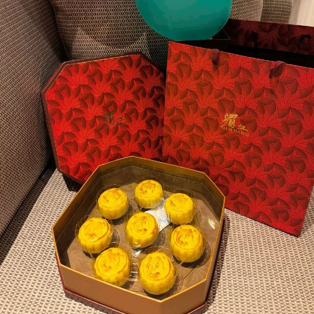 ขนมไหว้พระจันทร์ The Peninsula Hotel