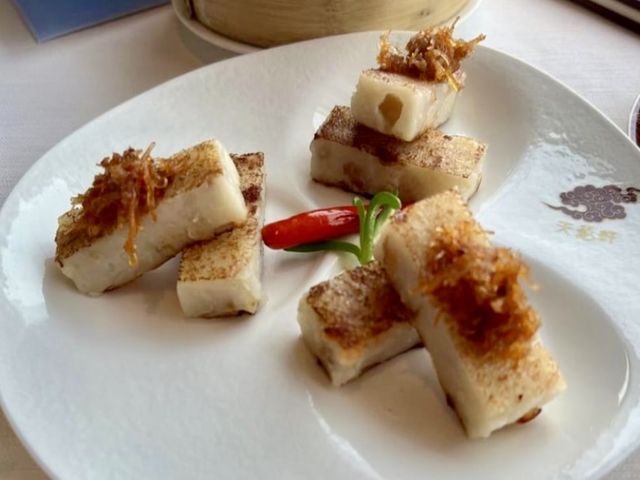 居高臨下食點心🥟