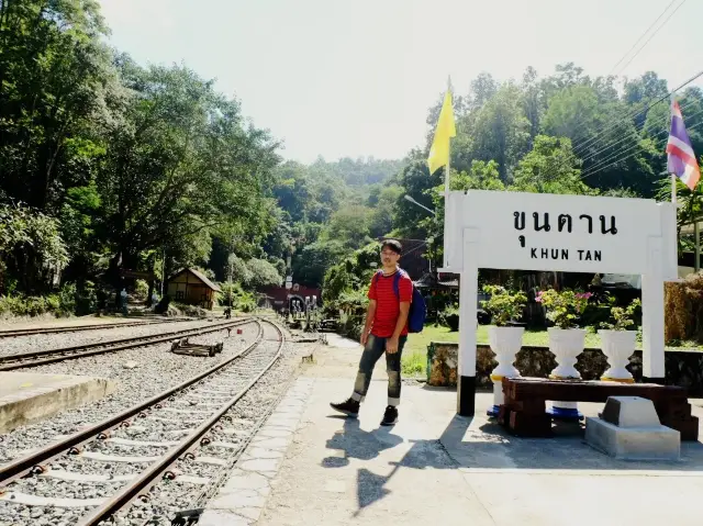 👍Train to Khuntan นั่งรถไฟไปขุนตาน🚂