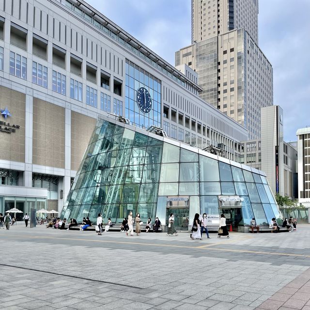 【札幌駅】お土産を一個から選び放題！