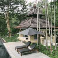 Four Season Resort - ที่พักสุดหรูท่ามกลางความสงบ