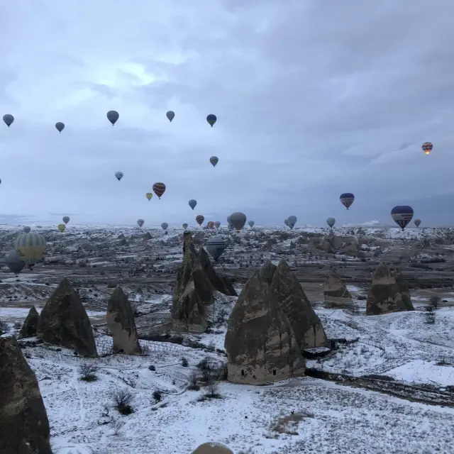 搭乘土耳其熱氣球欣賞天空美景