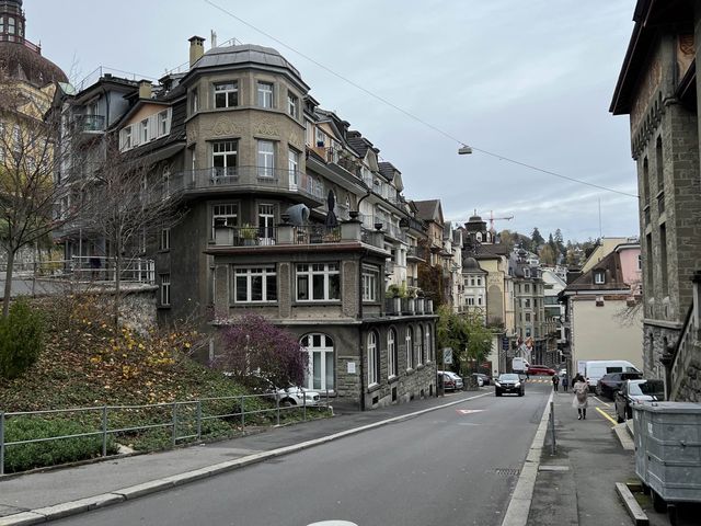 When in Switzerland, choose Lucerne 😁