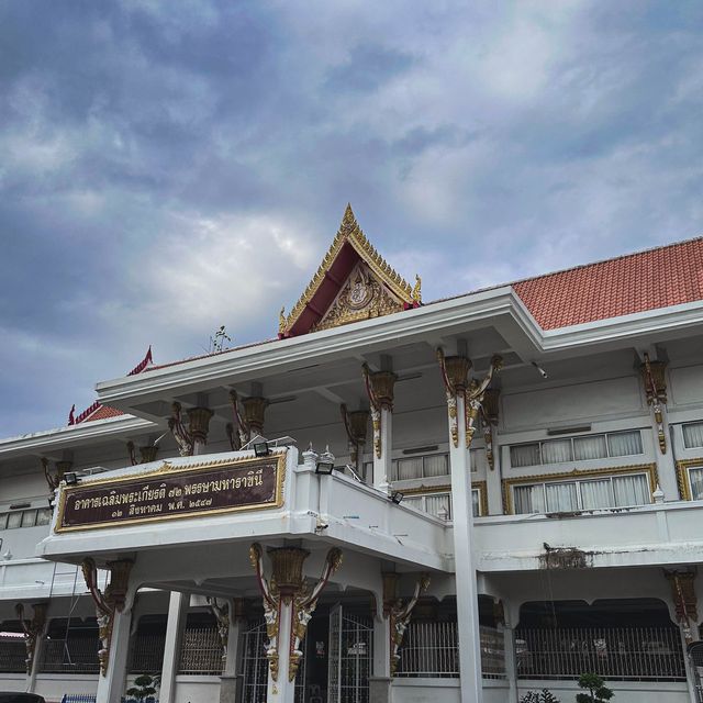 วัดพิชัยสงคราม (วัดนอก) วัดดังเมืองปากน้ำ