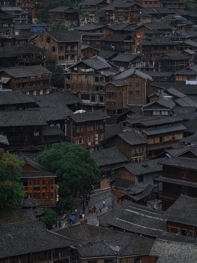 Tarmoqli qul pornosini onlayn tomosha qiling