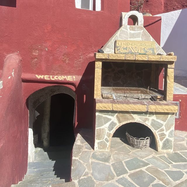 Traditional village in the heart of SANTORINI