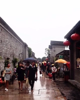 old street in yangzhou 