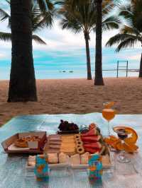 BEACH 🏖️ PICNIC 🧺 (what to do in Sanya!)
