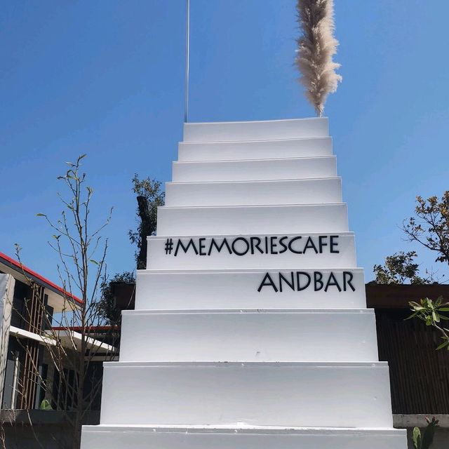 Memories Café & Bar