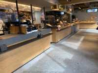 キャナルシティ近く。明太フランスの名店フルフル