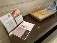 秋旅ホテル。『the b 博多』無料軽食と共有設備