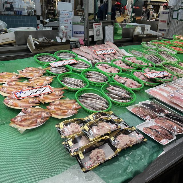 【石川】金沢の台所！近江町市場で海鮮丼三昧🦀
