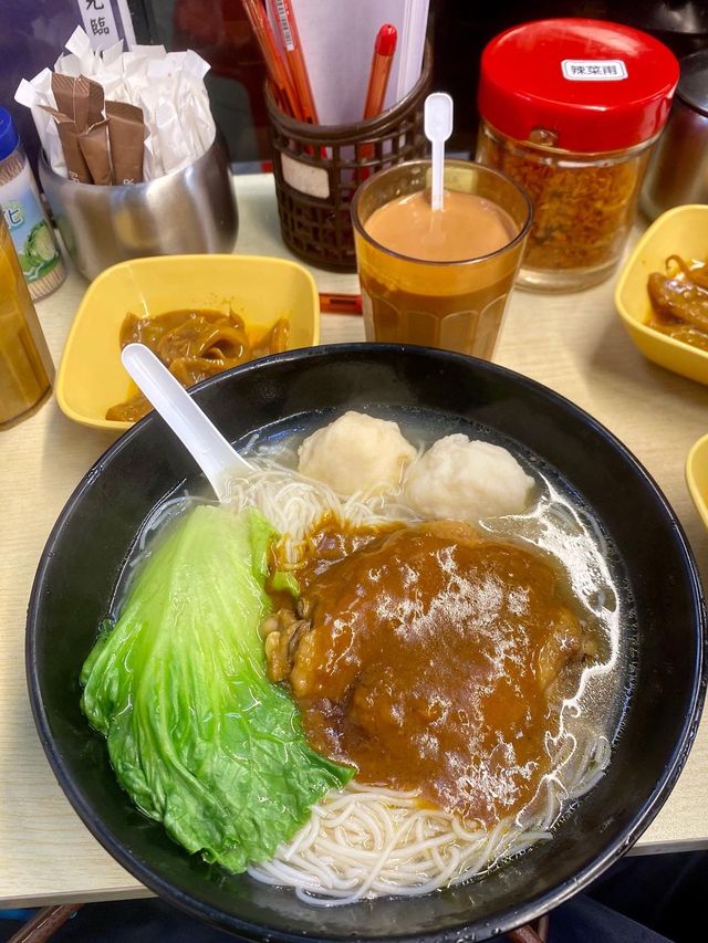 葵廣首選車仔麵店