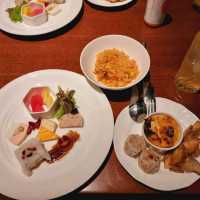 26th floor club lounge at Yokohama