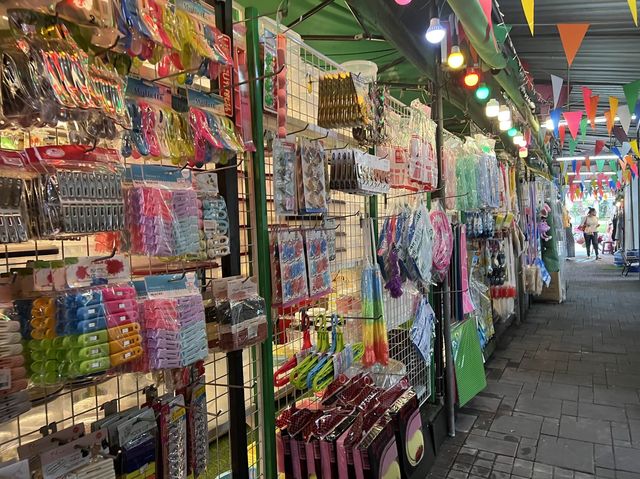 ตลาดนัด บิ๊กซีรัชดา