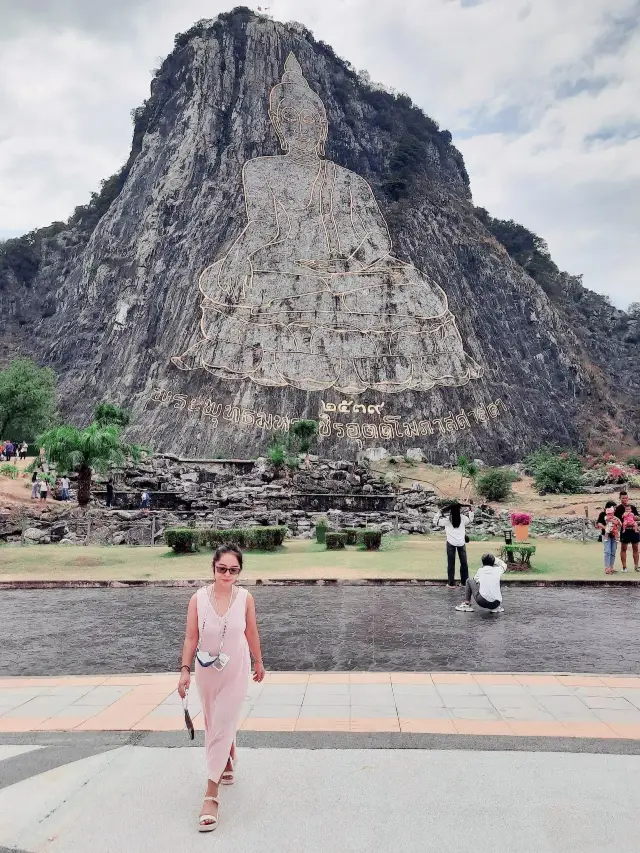 Big Buddha Mountain 