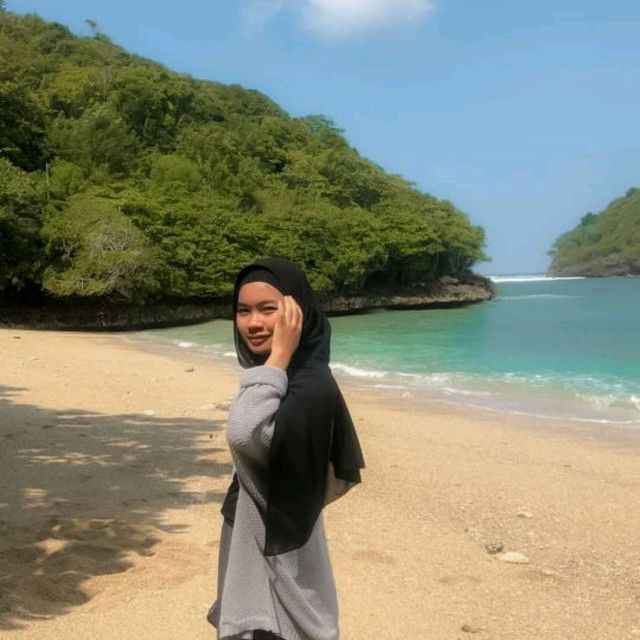 GATRA BEACH JAWA TIMUR