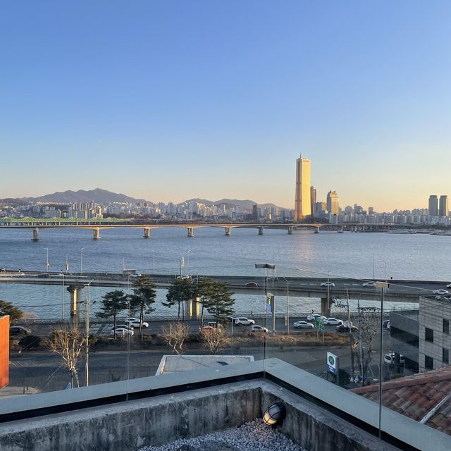63빌딩이 보이는 뷰좋은카페 뷰맛집 마포 르플뢰브