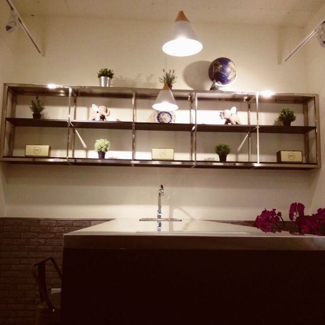 質感高又舒適的咖啡館｜HOKI cafe｜彩虹蛋糕好看又好拍