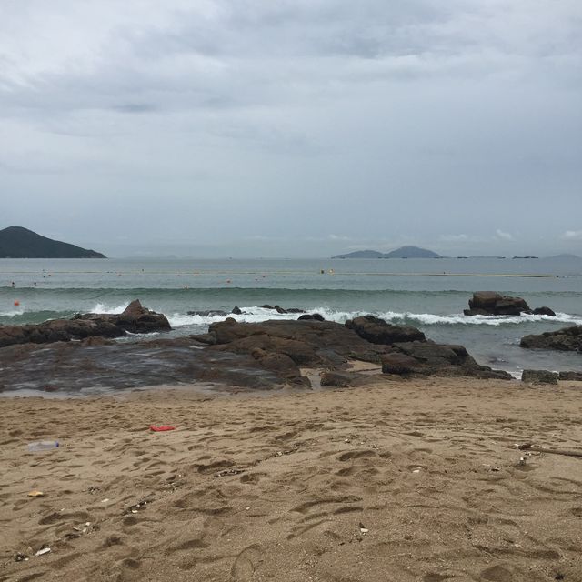 Hongkong repulse bay beach 