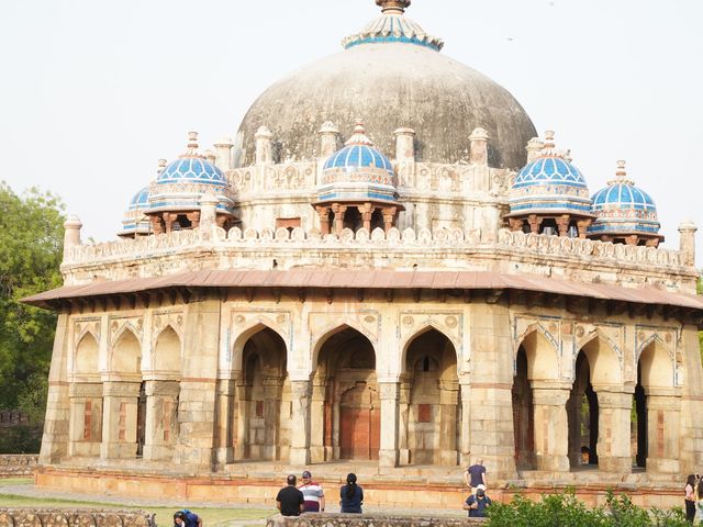ISA khan Tomb In Delhi 