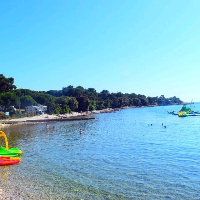 크로아티아 풀라 외곽 캠핑장근처 해수욕장🏖